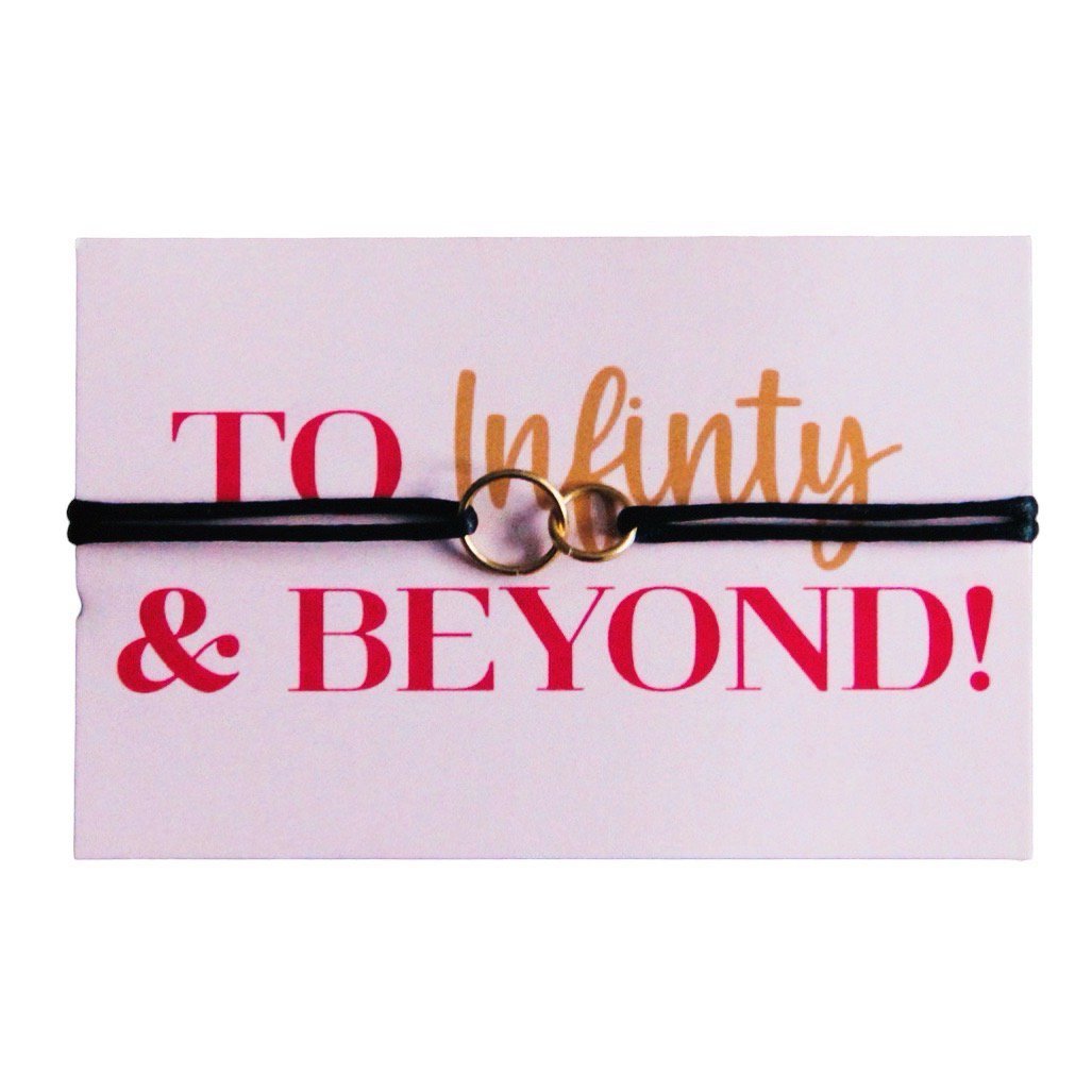 'To Infinity and Beyond' – Infinity armband met kaartje