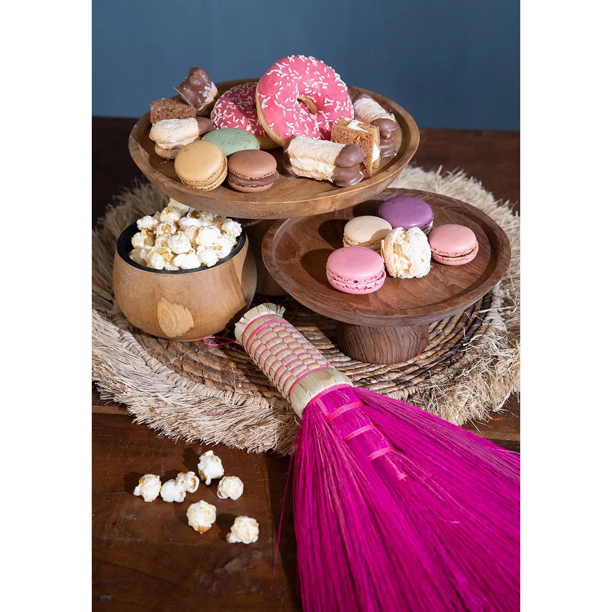 Teak Root Cake Dish