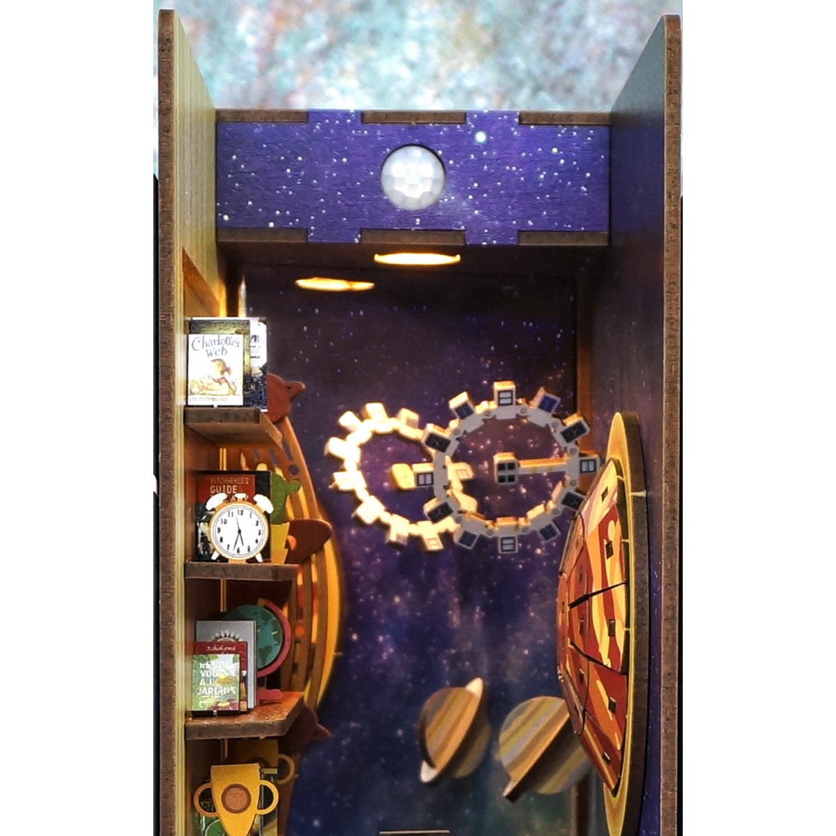 3D Book nook boekensteun 'Interstellar bookend, zelf te monteren